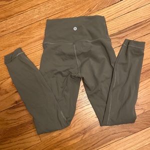Lululemon - Wunder Train - Sage Green